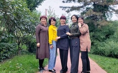 倒霉熊逃离房间下载